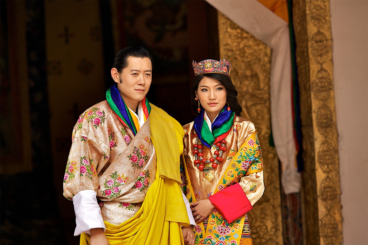 Bhutan Royal Family Jigme Khesar Namgyel Wangchuck Jetsun Pema Wangchuck Royal Couples  Jigme Namgyel Wangchuck Gyalsey Ugyen Wangchuck Love story Marriage 