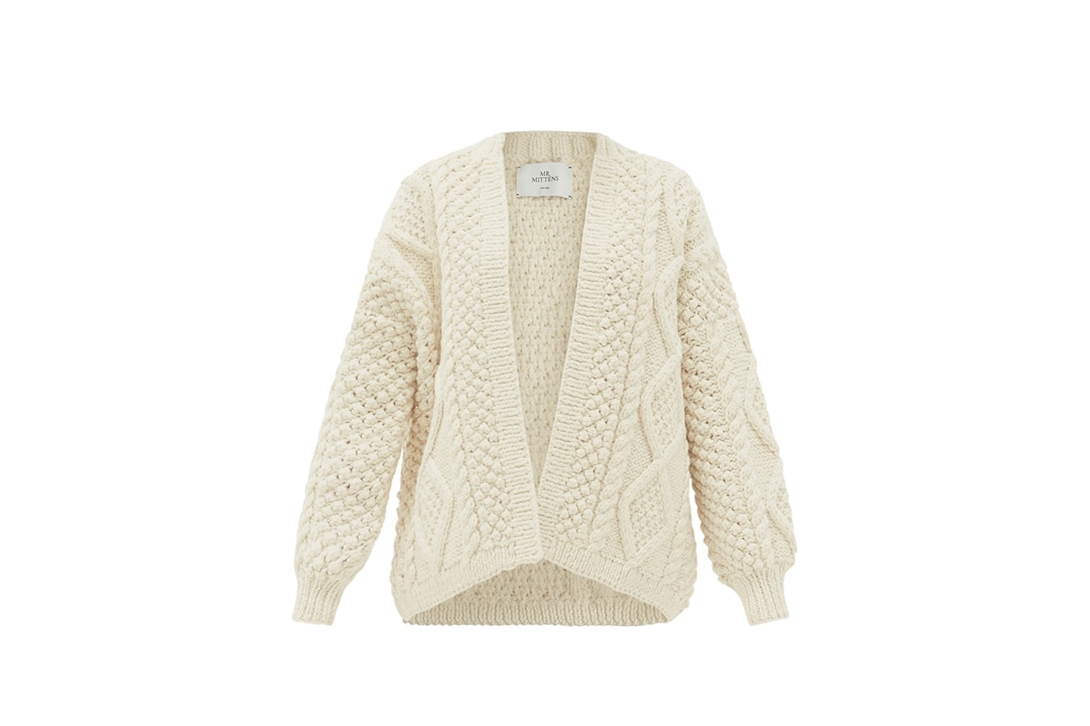 2020 fall winter fashion trends knitted cardigan styling tips fashion items super models Hailey Baldwin Bella Hadid Kendall Jenner Kaia Gerber