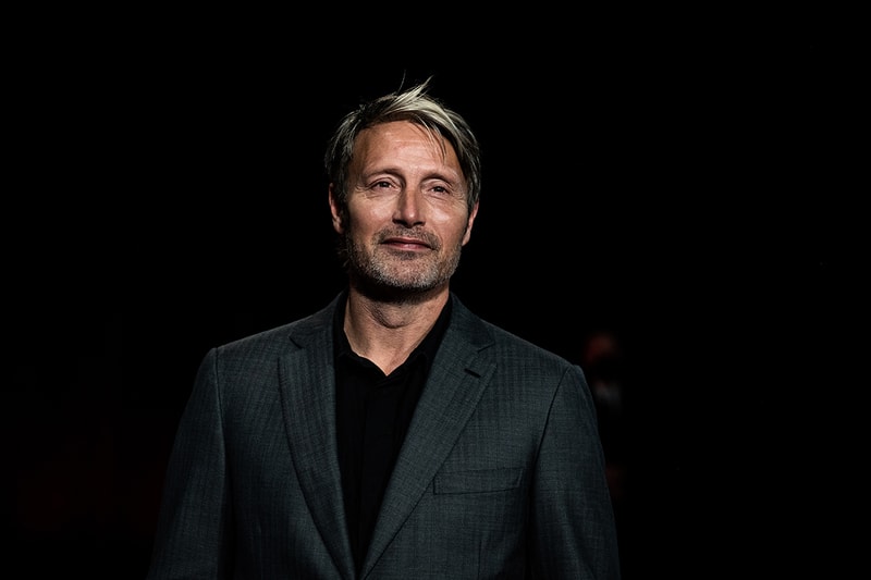 Warner bros mads mikkelsen Johnny Depp replacement fantastic beasts