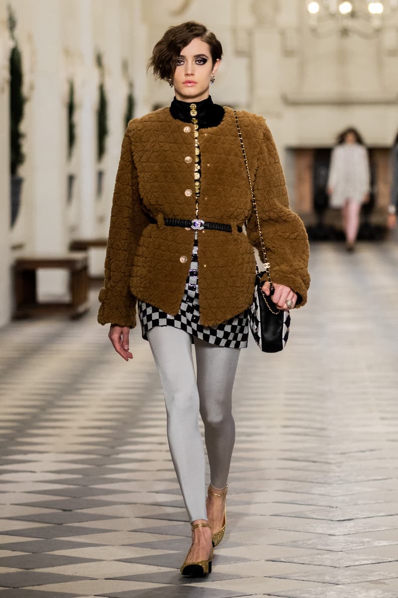 chanel pre fall 2021 Virginie Viard Métiers d’Art Collection Château des Dames