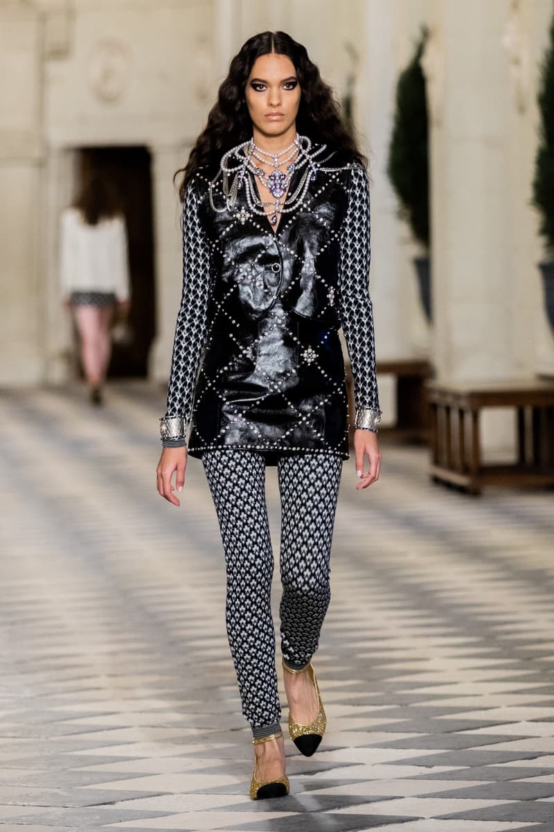 chanel pre fall 2021 Virginie Viard Métiers d’Art Collection Château des Dames