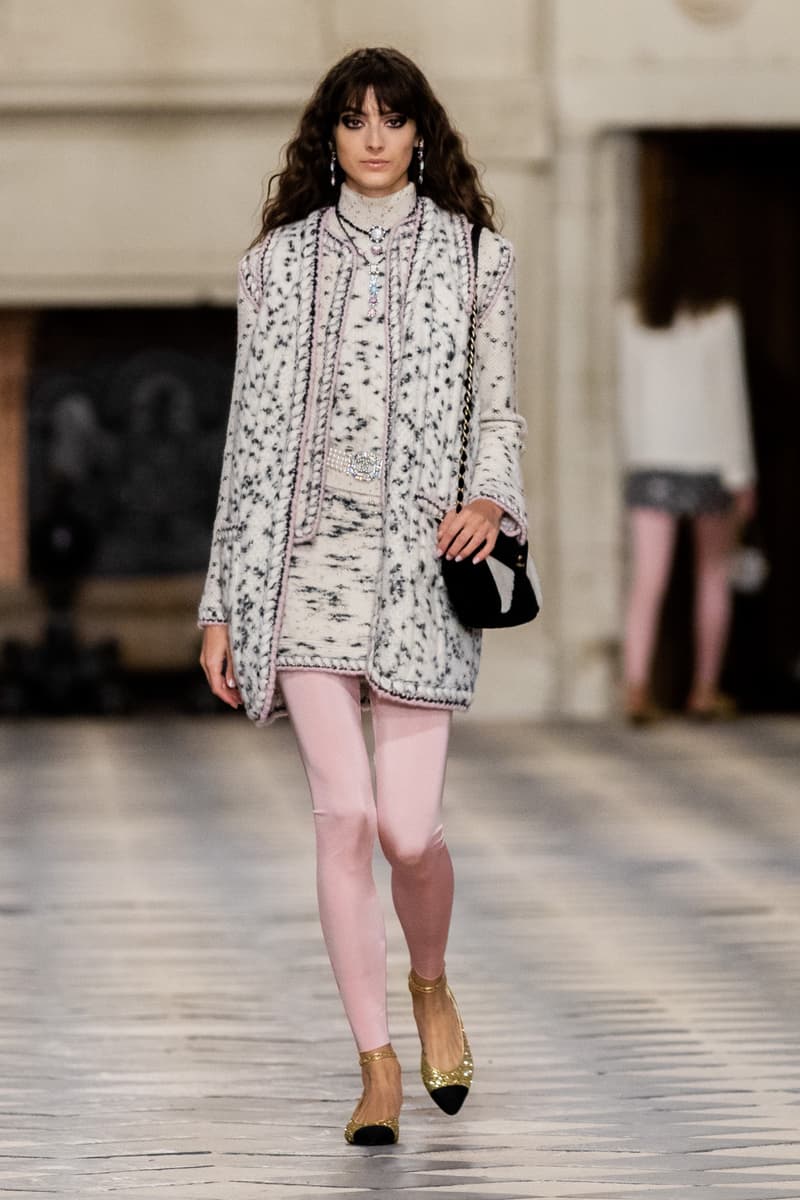 chanel pre fall 2021 Virginie Viard Métiers d’Art Collection Château des Dames