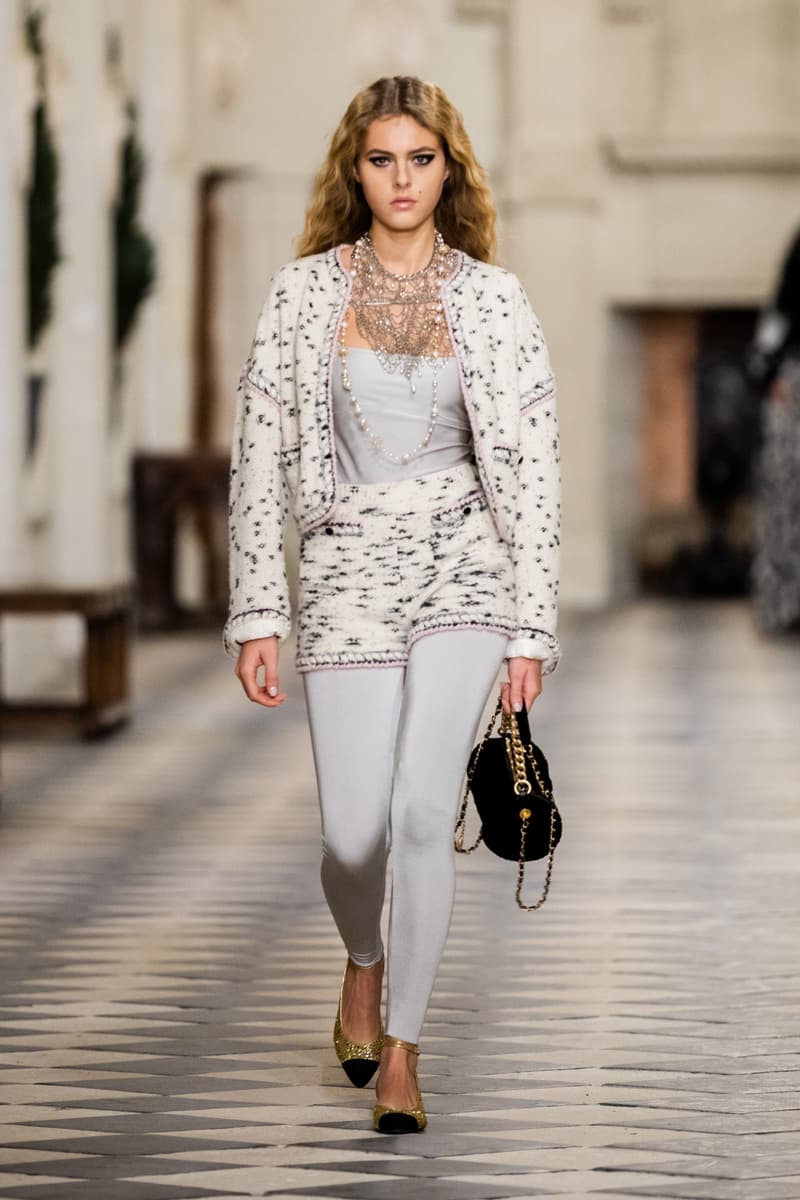 chanel pre fall 2021 Virginie Viard Métiers d’Art Collection Château des Dames