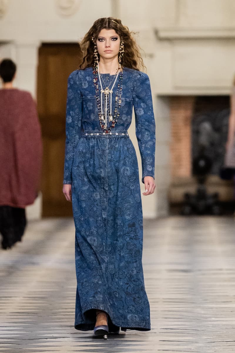 chanel pre fall 2021 Virginie Viard Métiers d’Art Collection Château des Dames