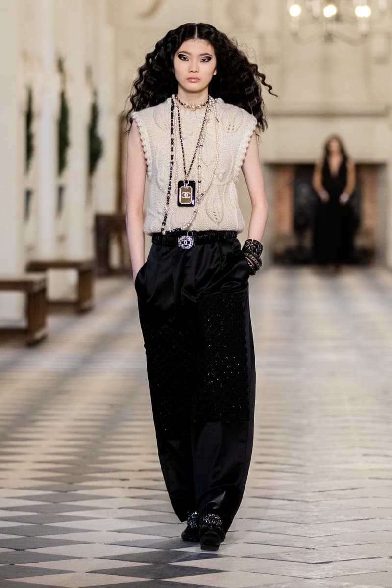 chanel pre fall 2021 Virginie Viard Métiers d’Art Collection Château des Dames