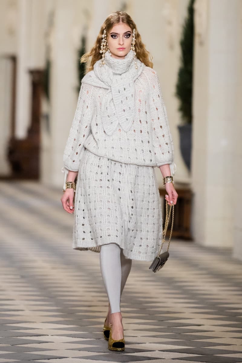 chanel pre fall 2021 Virginie Viard Métiers d’Art Collection Château des Dames