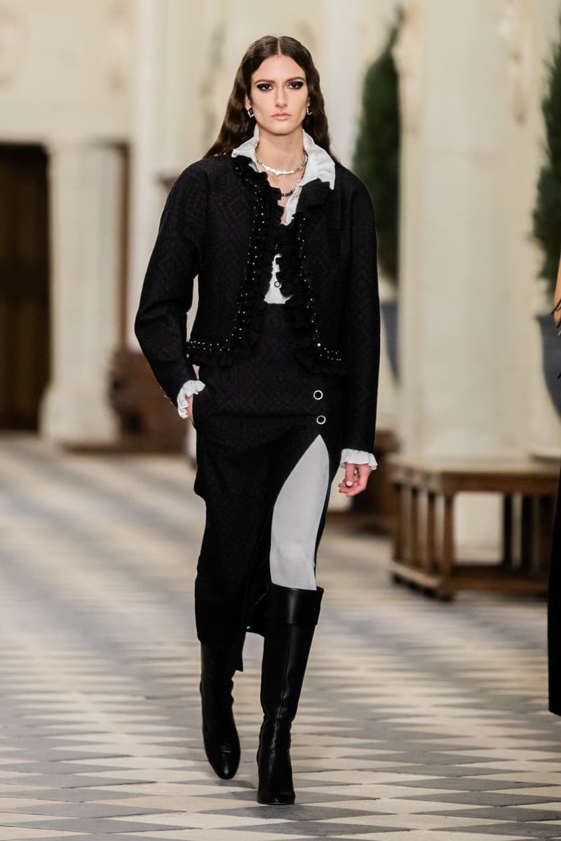 chanel pre fall 2021 Virginie Viard Métiers d’Art Collection Château des Dames