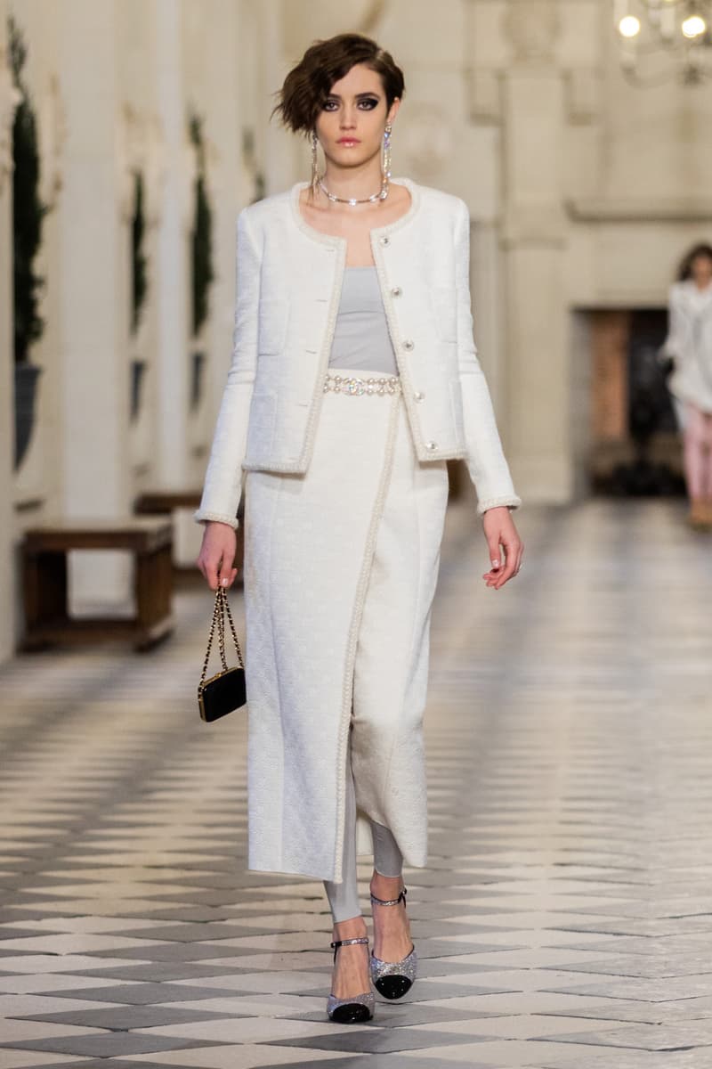 chanel pre fall 2021 Virginie Viard Métiers d’Art Collection Château des Dames