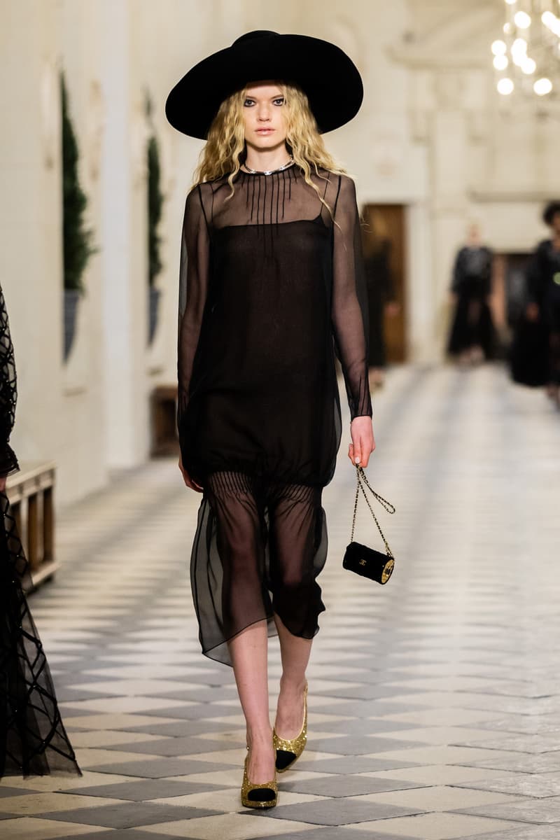 chanel pre fall 2021 Virginie Viard Métiers d’Art Collection Château des Dames