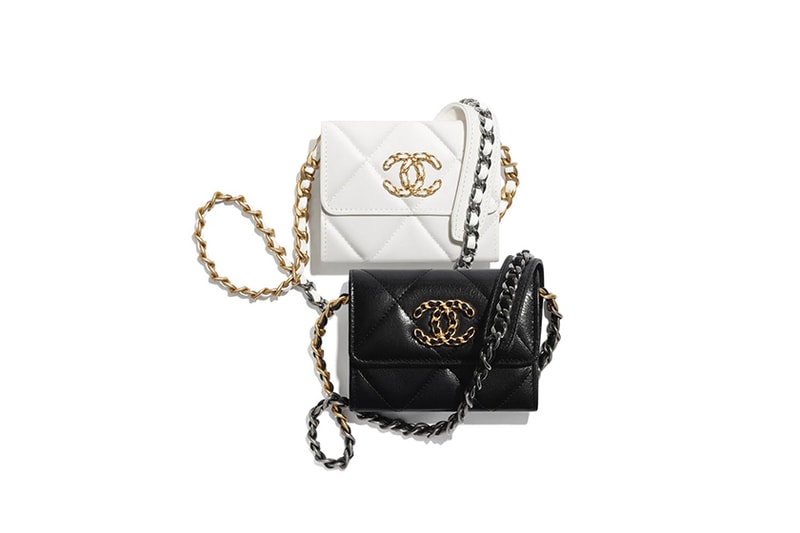 Chanel 19 Flap Coin Purse With Chain Handbags