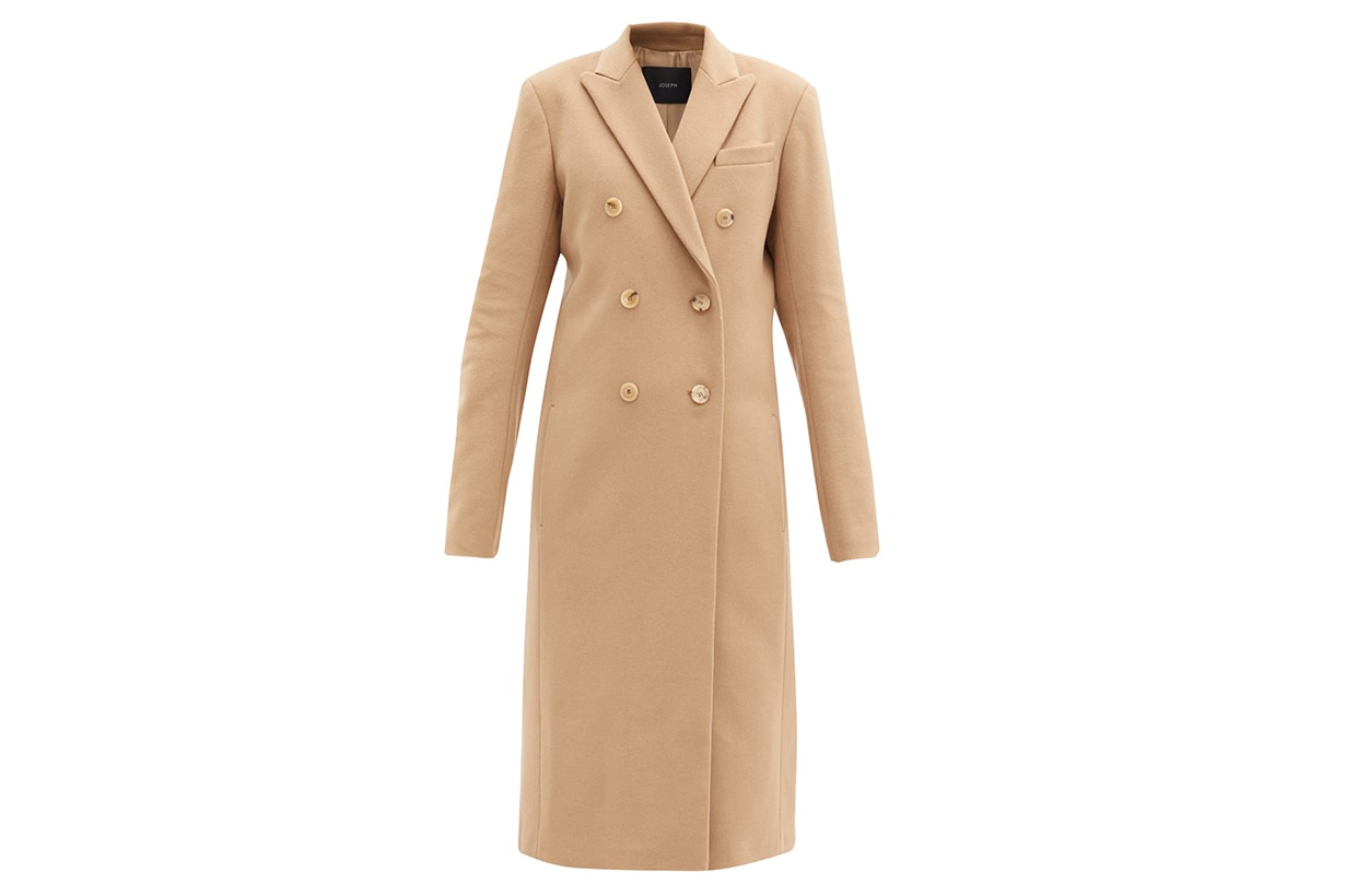 Korean Girls 2020 Fall Winter Fashion trends coat trends fashion items camel coat down jacket