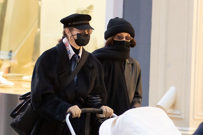 Gigi 和 Bella 全黑造型現身街頭,推著嬰兒車還是那麼時髦!