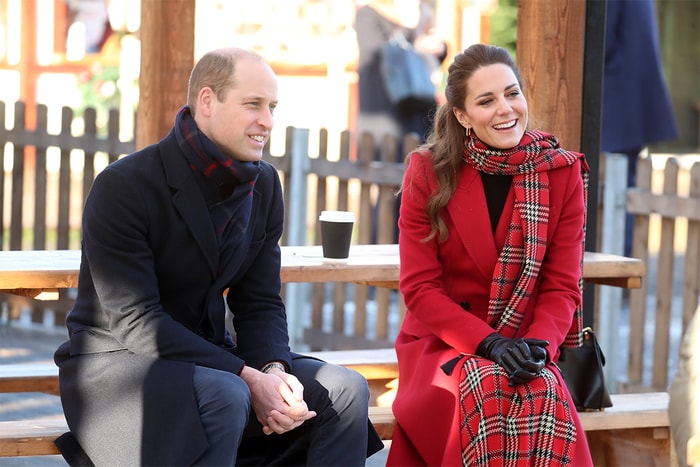 王室穿搭靈感：凱特王妃用一條愛裙，穿出濃濃的節日氣氛！