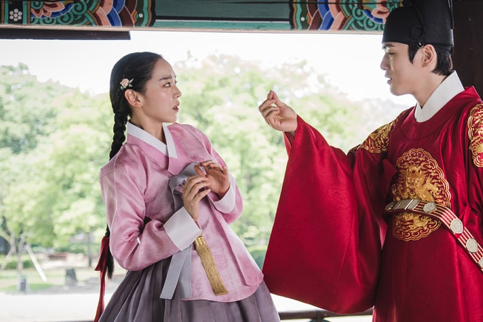 顛覆古裝韓劇的傳統，新劇《哲仁王后》將會帶來極搞笑的「男男愛情故事」！