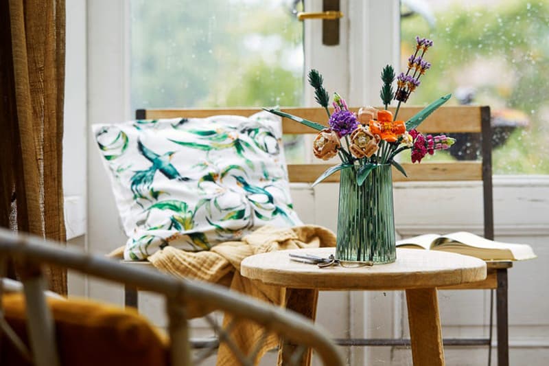 LEGO flower bouquet bonsai tree