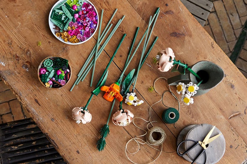 LEGO flower bouquet bonsai tree