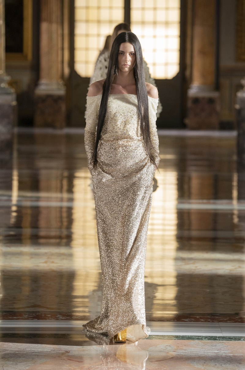 valentino haute couture 2021 SS paris looks Pierpaolo Piccioli