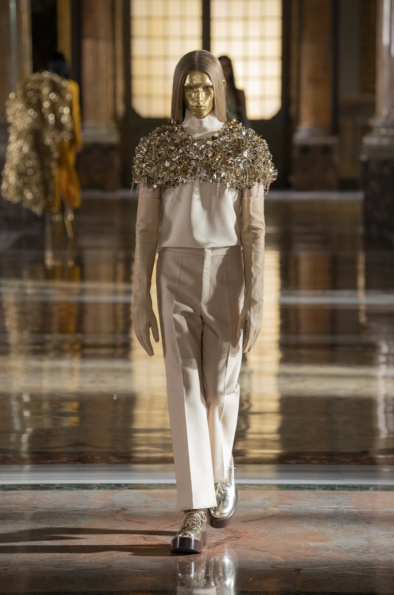 valentino haute couture 2021 SS paris looks Pierpaolo Piccioli
