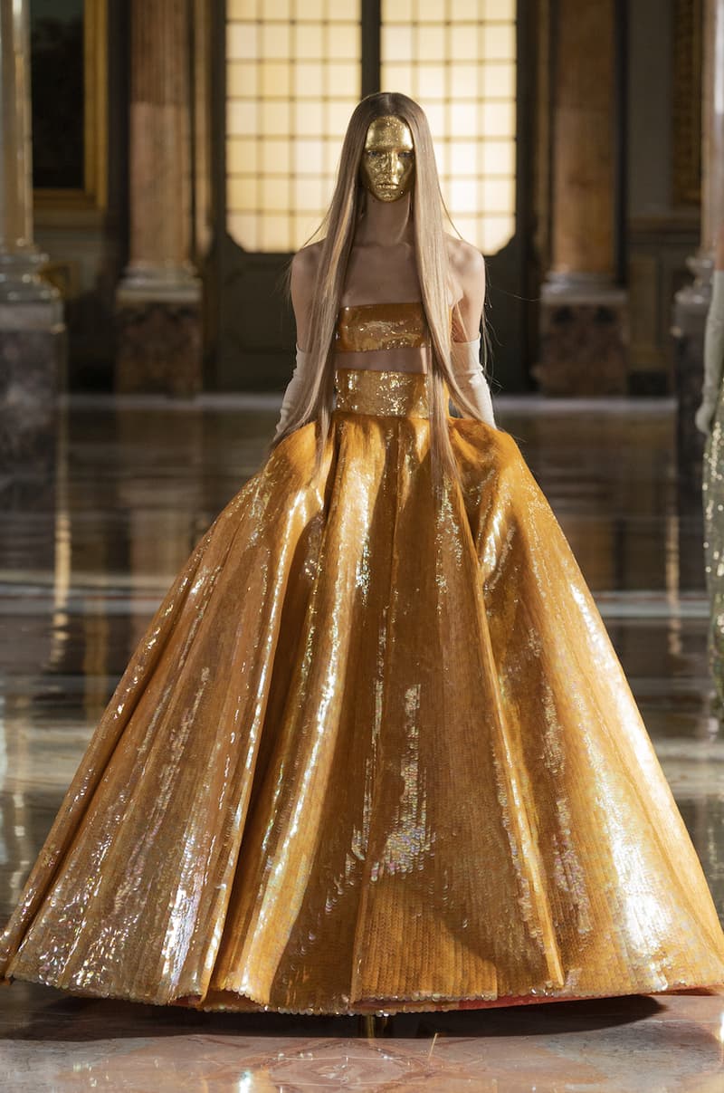valentino haute couture 2021 SS paris looks Pierpaolo Piccioli