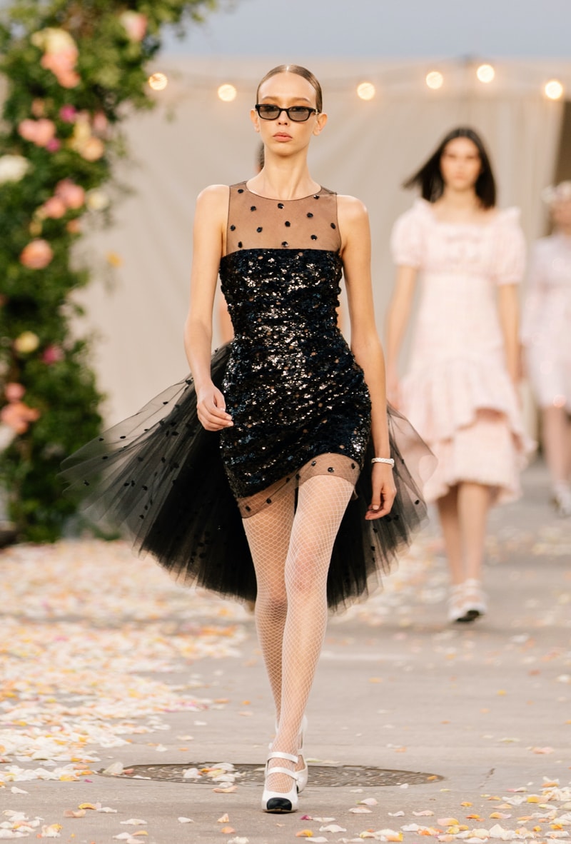 Chanel SS2021 haute couture collection Virginie Viard