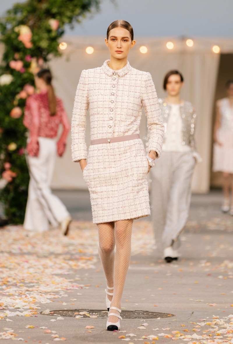 Chanel SS2021 haute couture collection Virginie Viard