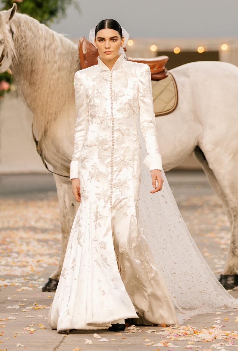 Chanel SS2021 haute couture collection Virginie Viard