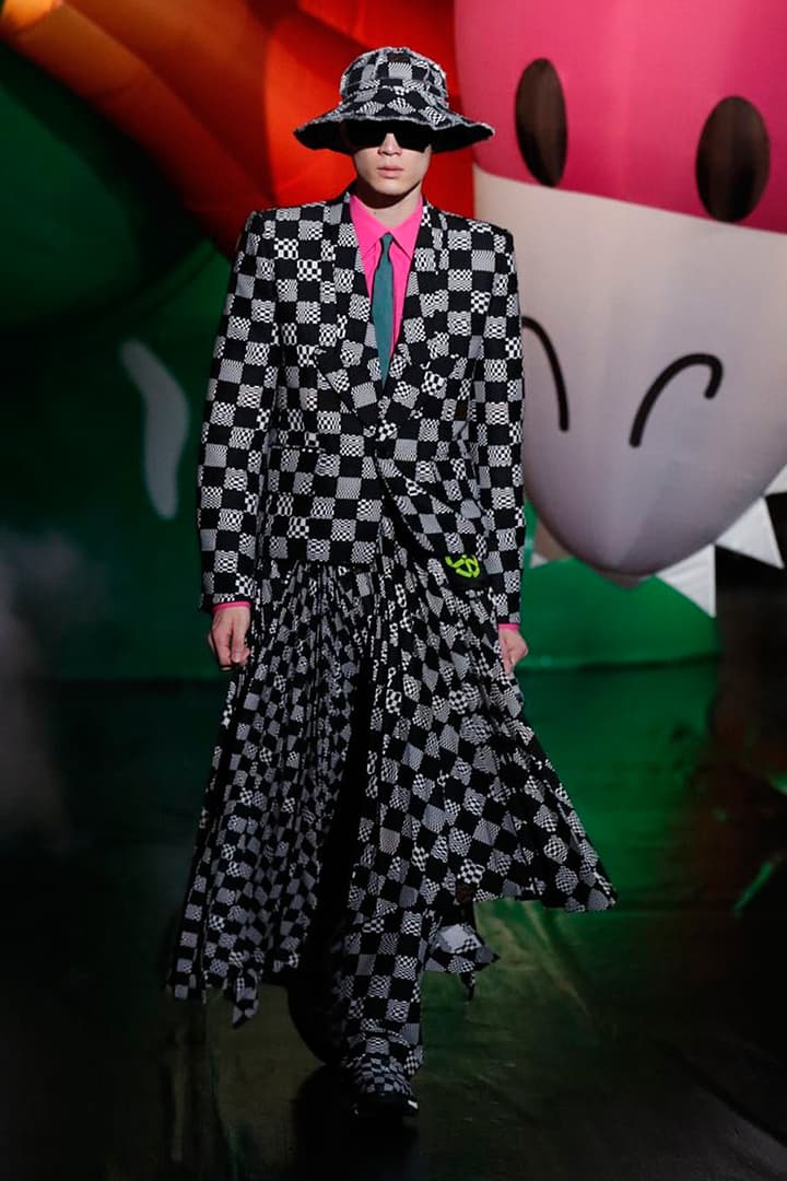 玩味角色大加分:投入時尚又富童心的超現實世界 ,Louis Vuitton 春夏系列登場!