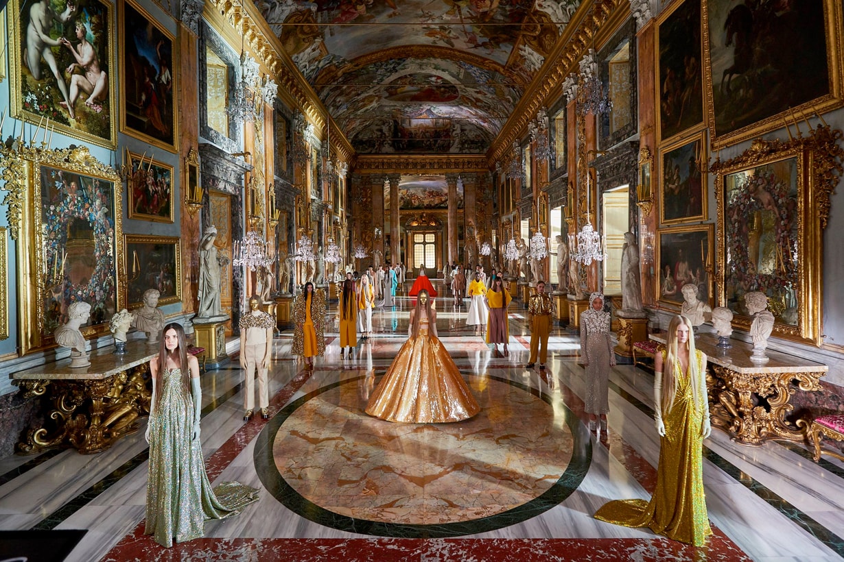 valentino haute couture 2021 SS paris looks Pierpaolo Piccioli