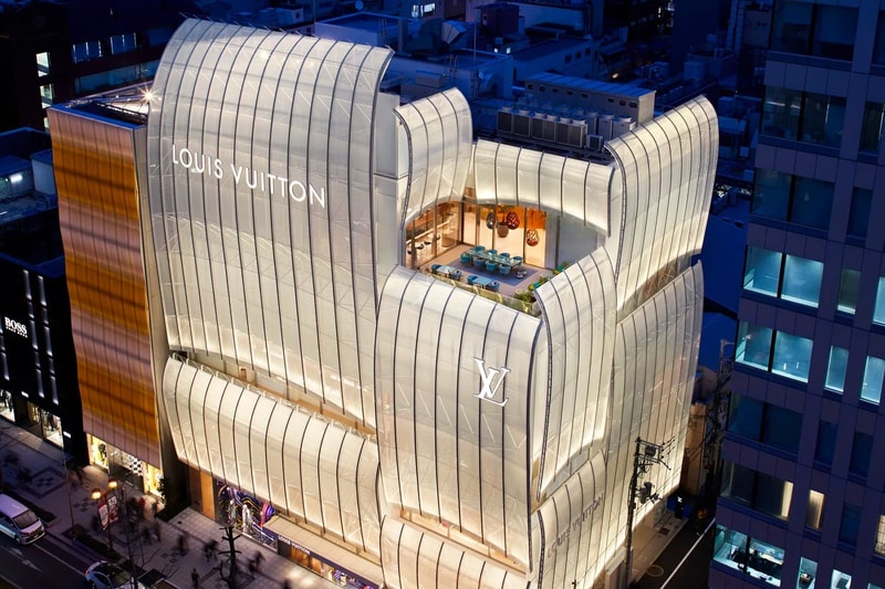 Louis vuitton first restaurant cafe osaka Japan lvmh Le Café V Sugalabo V