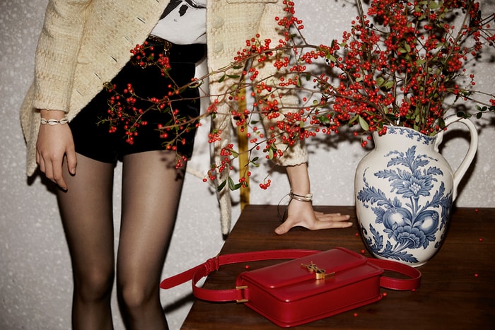 Saint Laurent 推出了最富時尚感的紅色手袋!今個新年一定要入手