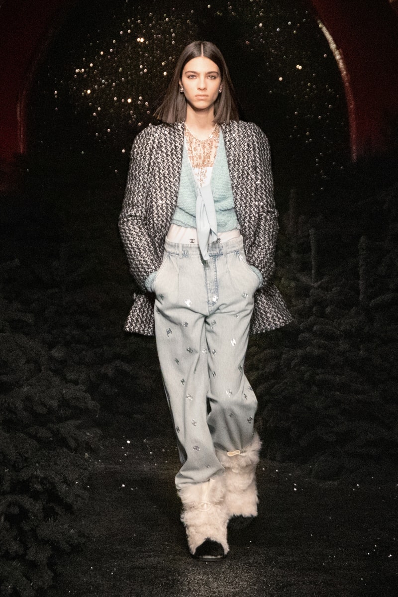chanel fall 2021 ready to wear