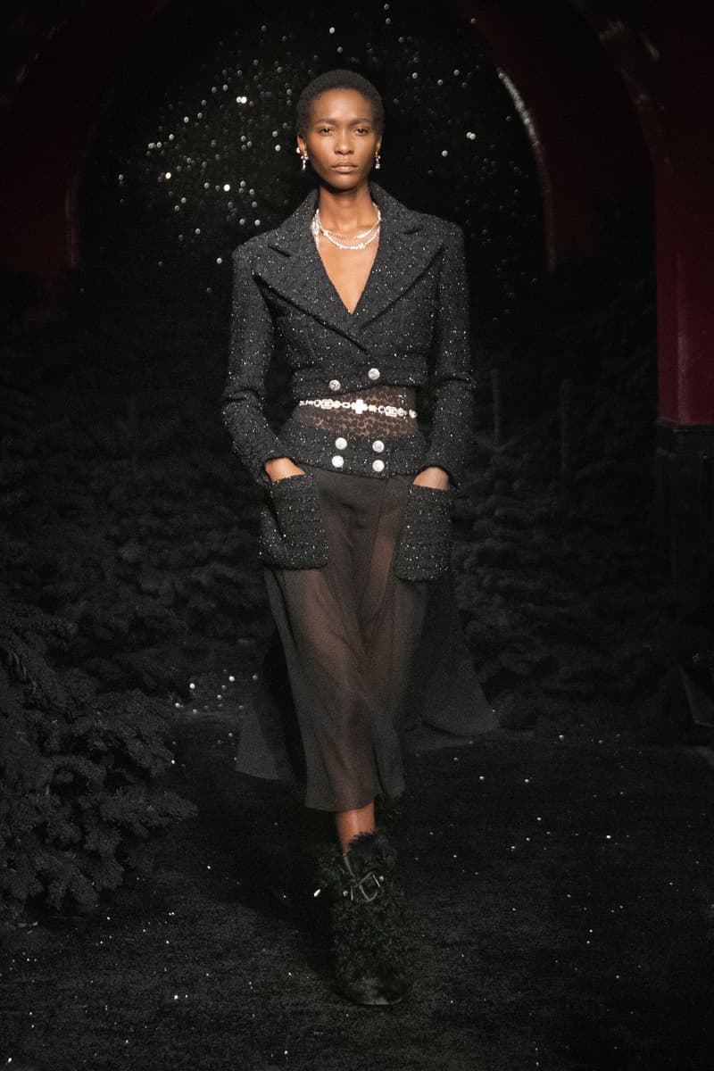 chanel fall 2021 ready to wear