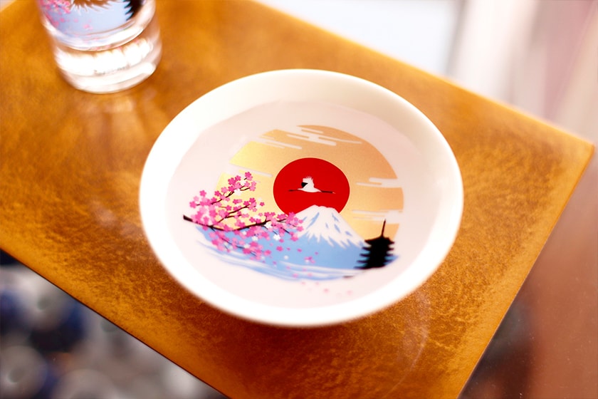 Marumo Takagi Japan Sake Glass Sakura Fujisan