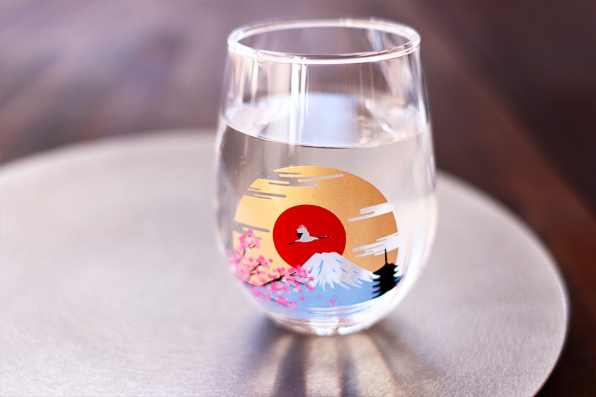 Marumo Takagi Japan Sake Glass Sakura Fujisan