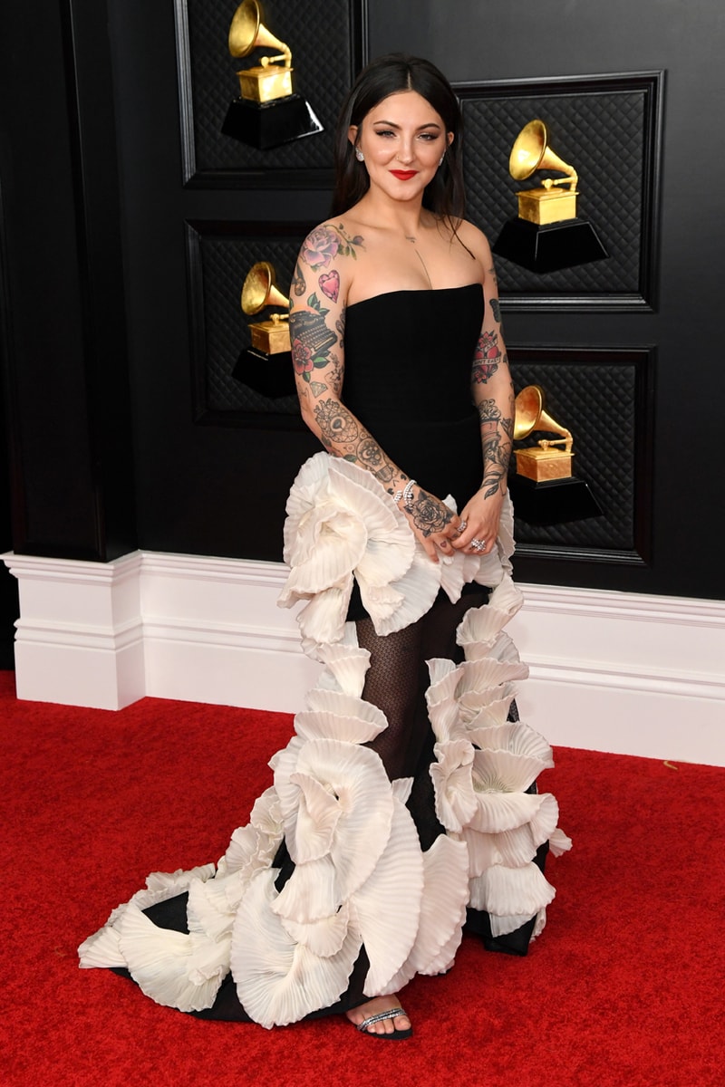grammys red carpet 2021 63 dua lipa billie ingrid doja