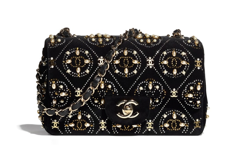 chanel metiers dart 2020 accessories collection handbags small leather goods