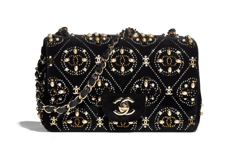 chanel metiers dart 2020 accessories collection handbags small leather goods