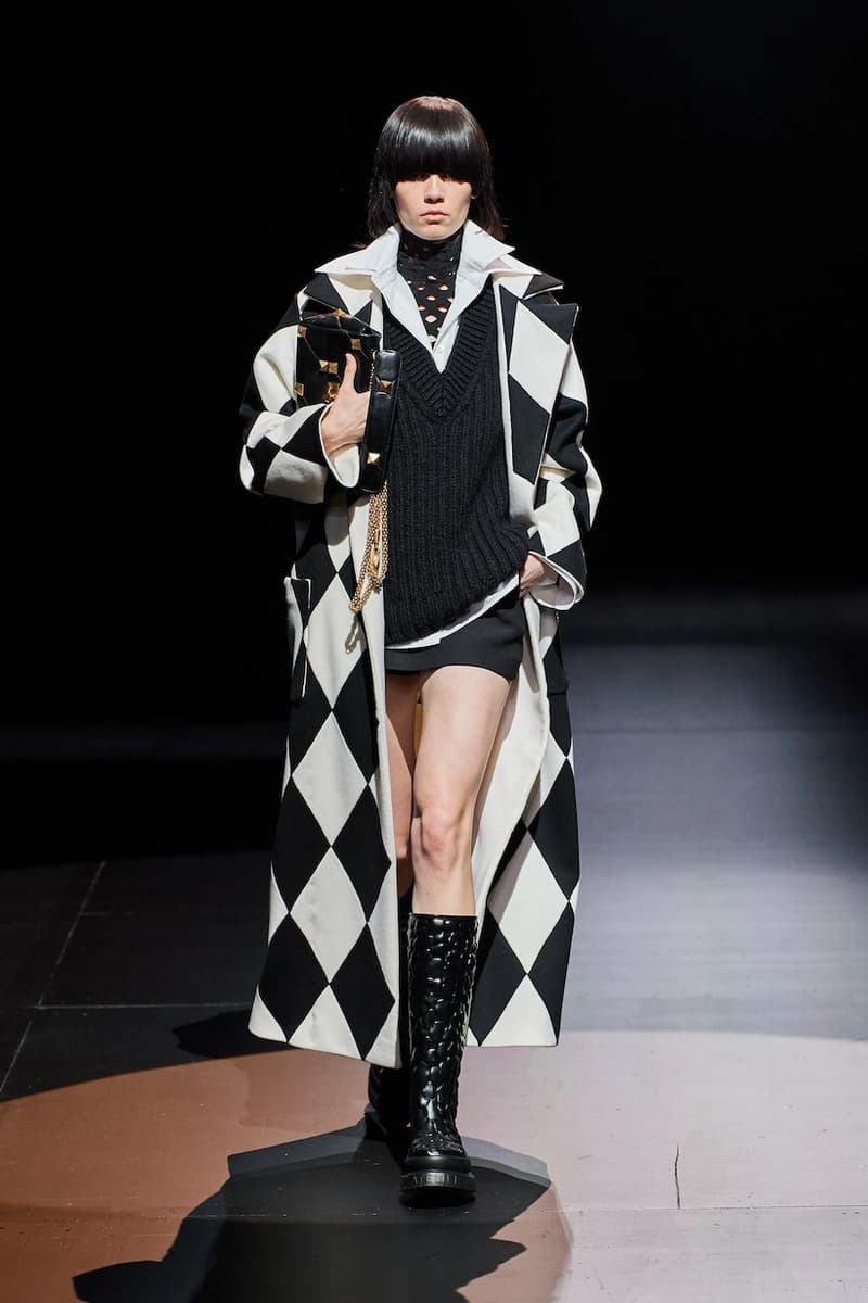 valentino 2021 FW Pierpaolo Piccioli runway show ready to wear