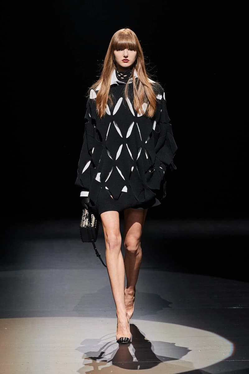 valentino 2021 FW Pierpaolo Piccioli runway show ready to wear