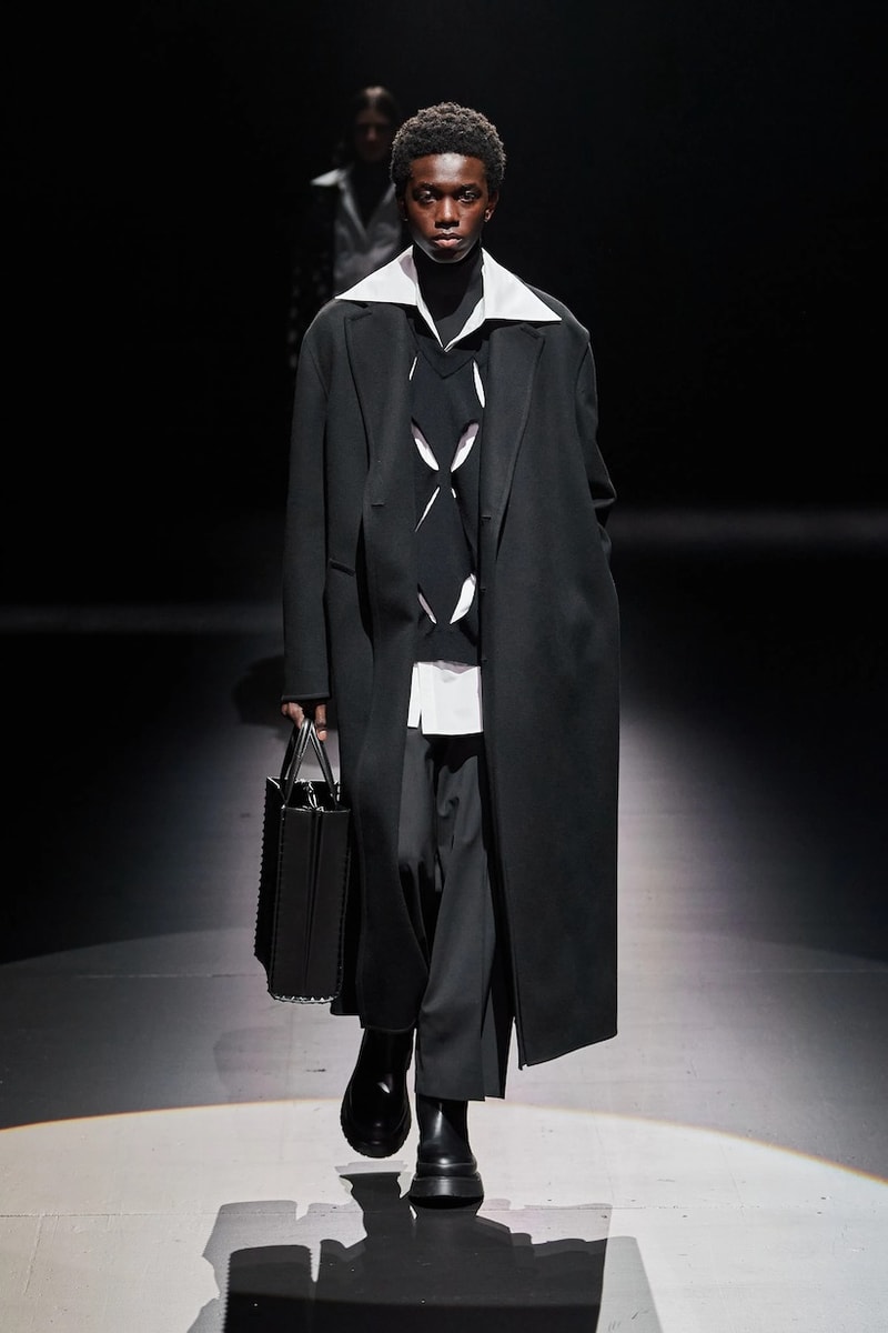 valentino 2021 FW Pierpaolo Piccioli runway show ready to wear