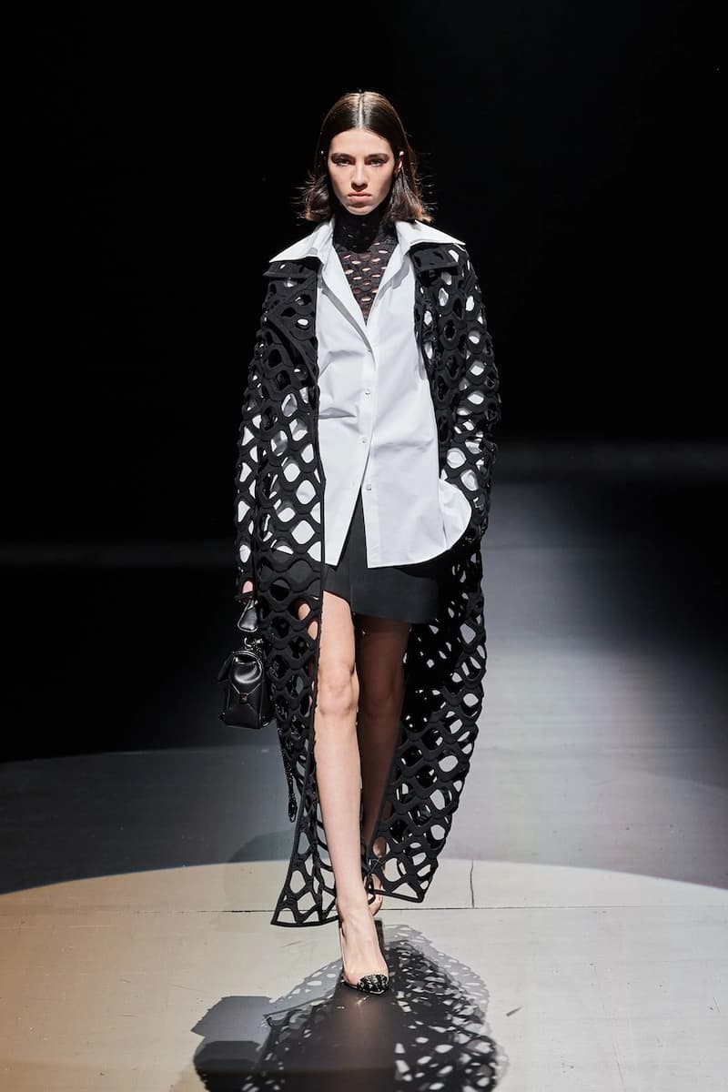 valentino 2021 FW Pierpaolo Piccioli runway show ready to wear
