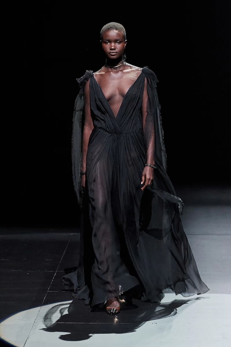 valentino 2021 FW Pierpaolo Piccioli runway show ready to wear
