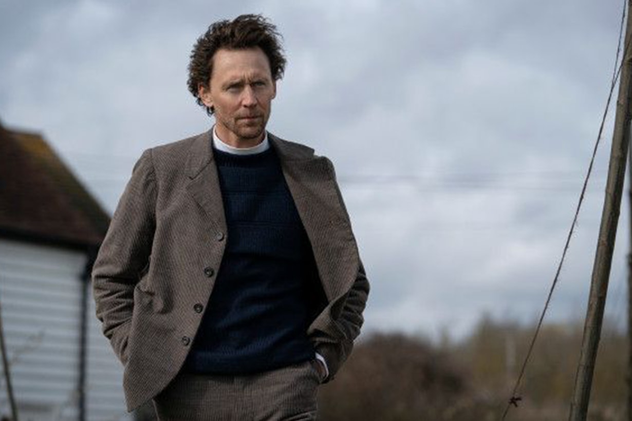 Tom Hiddleston Apple TV+ The Essex Serpent Cora Seaborne