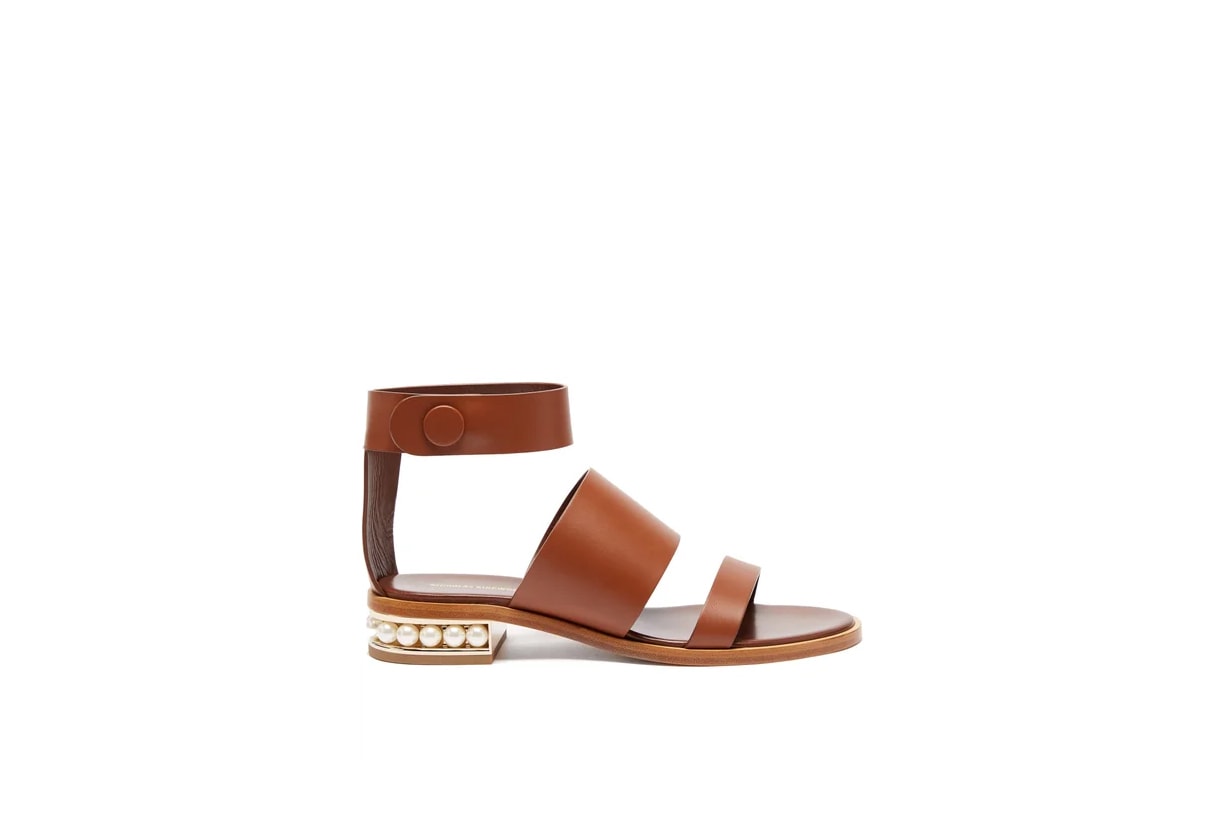 2021 Spring Summer Fashion Trends Shoes Trends Sandals Mules Pumps Slides