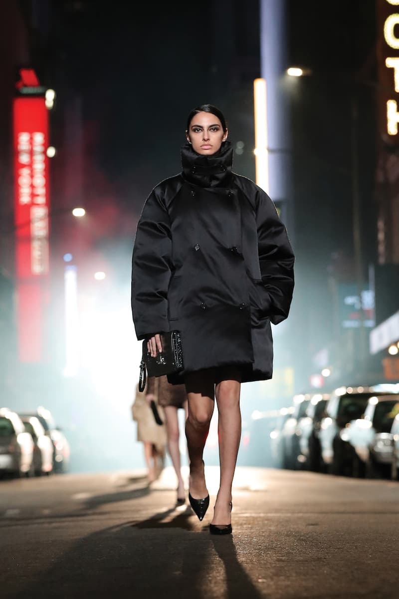 Michael Kors 2021 FW New york broadway runway