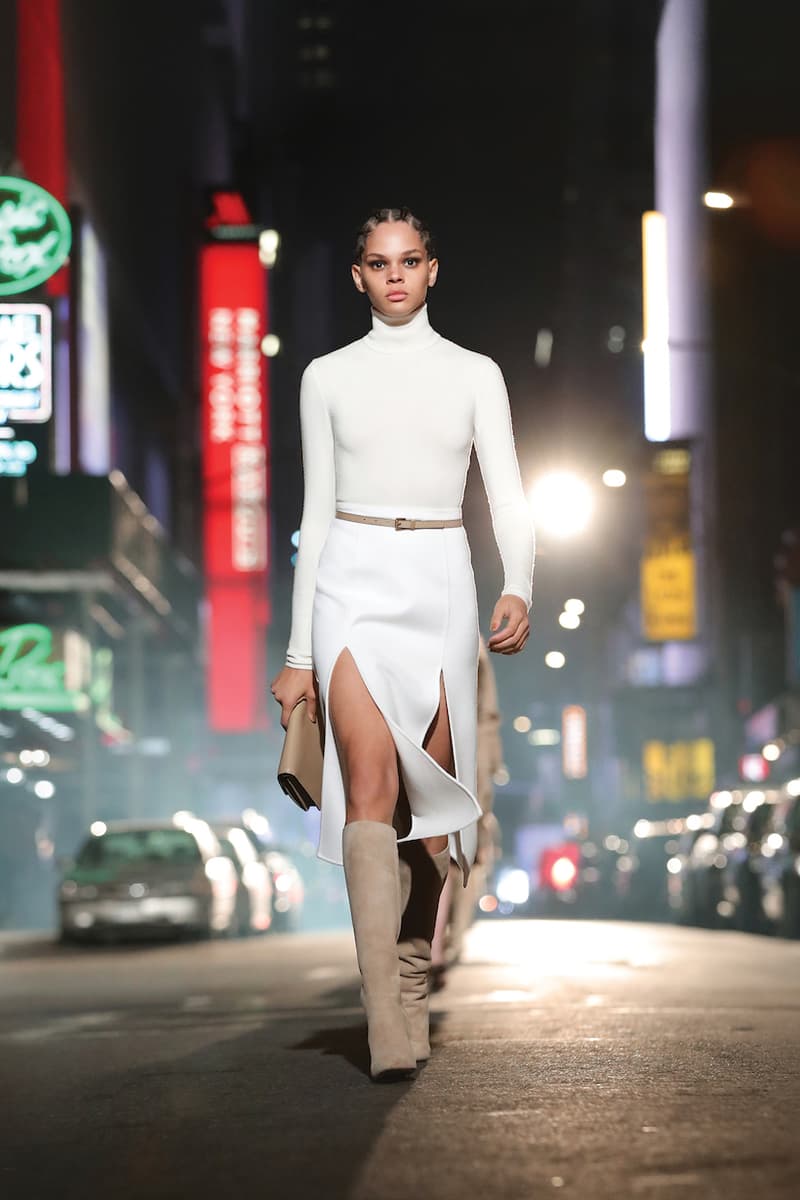 Michael Kors 2021 FW New york broadway runway