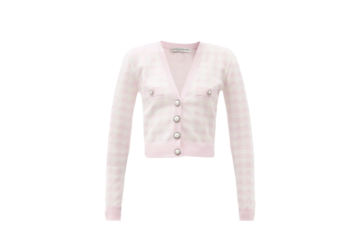 Cardigan styling tips fashion tips fashion trends 2021 Spring summer korean idols celebrities singers girl bands BLACKPINK Jennie Rose Jessica Jung