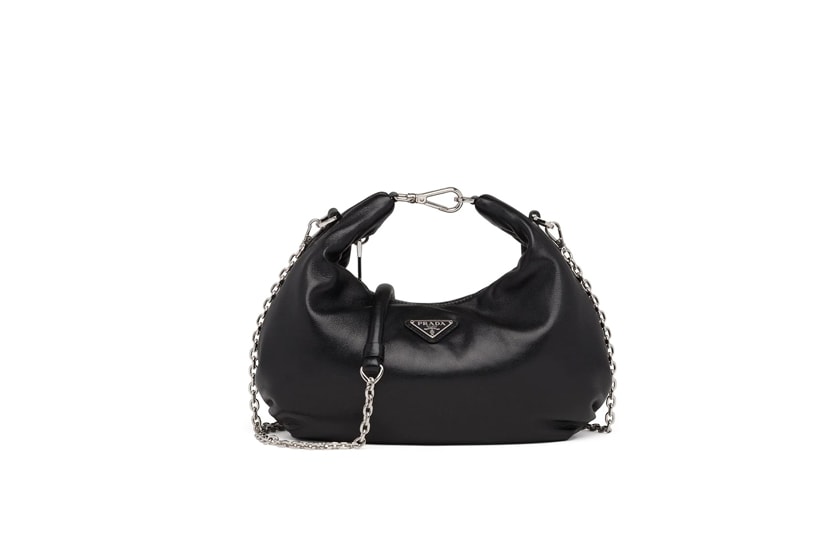 chain-link detail shoulder bag