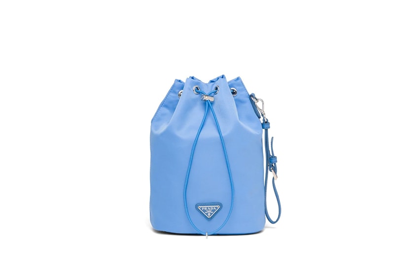 logo plaque drawstring pouch