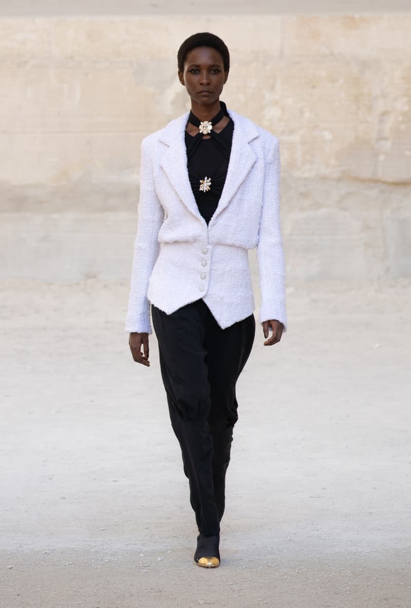 chanel 2021/22 Cruise runway fashion show Virginie Viard